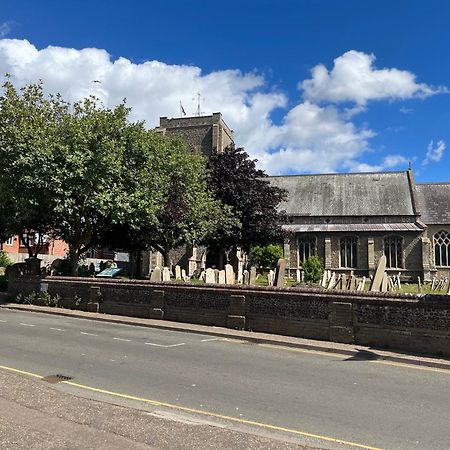 Large 2-Bed House Derbyshire Off Chatsworth Rd Chesterfield Exteriér fotografie