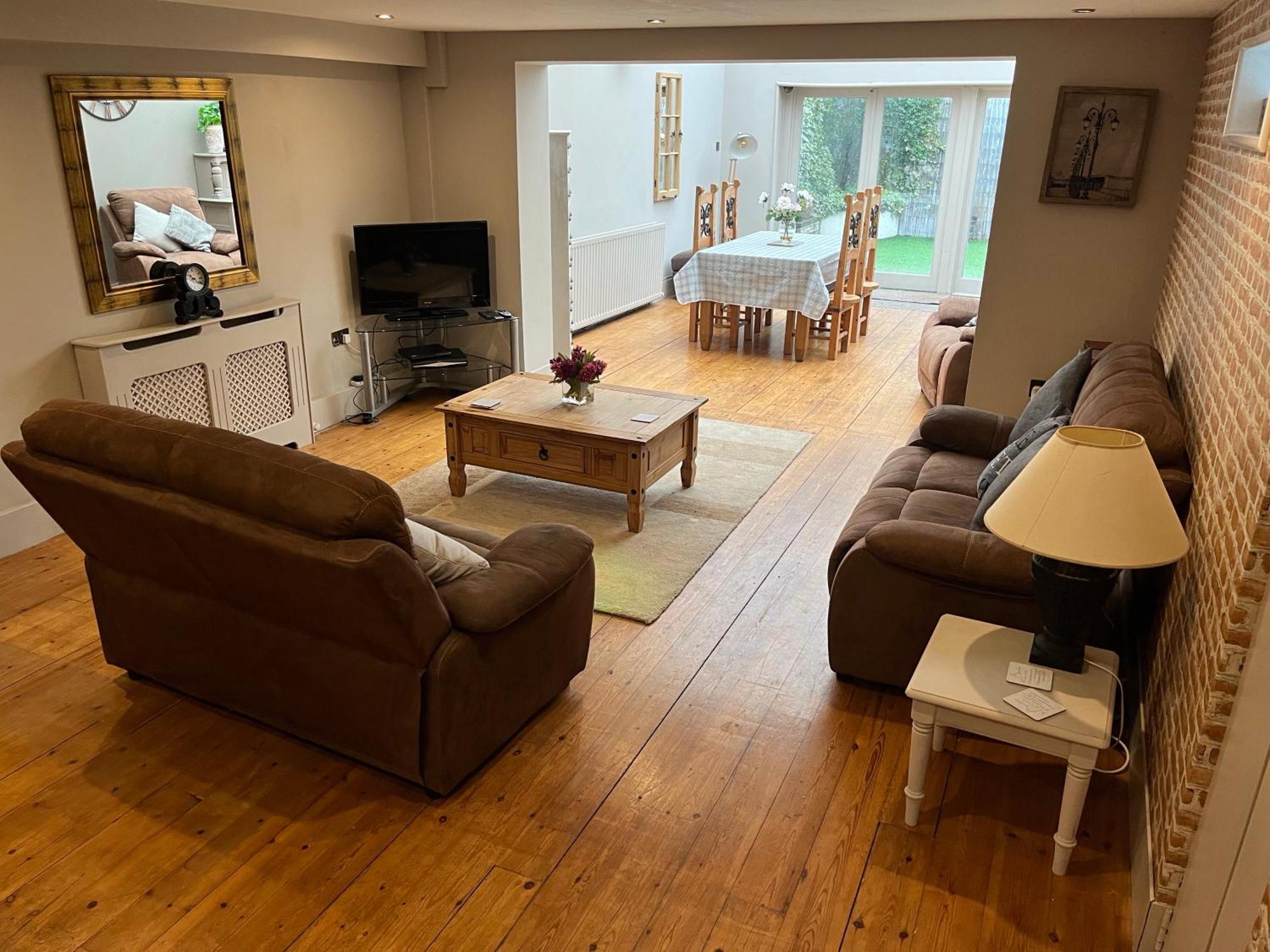 Large 2-Bed House Derbyshire Off Chatsworth Rd Chesterfield Exteriér fotografie