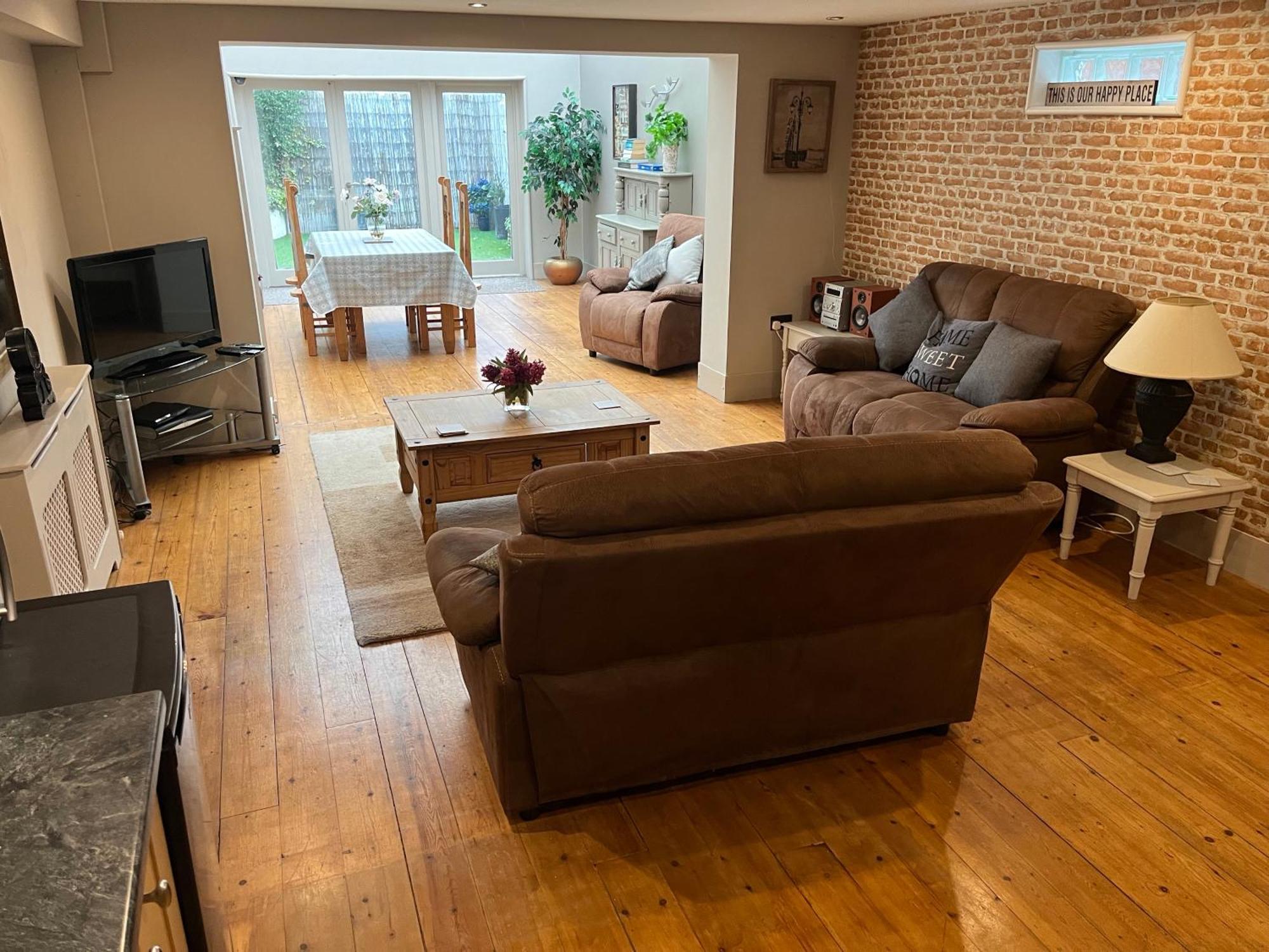 Large 2-Bed House Derbyshire Off Chatsworth Rd Chesterfield Exteriér fotografie