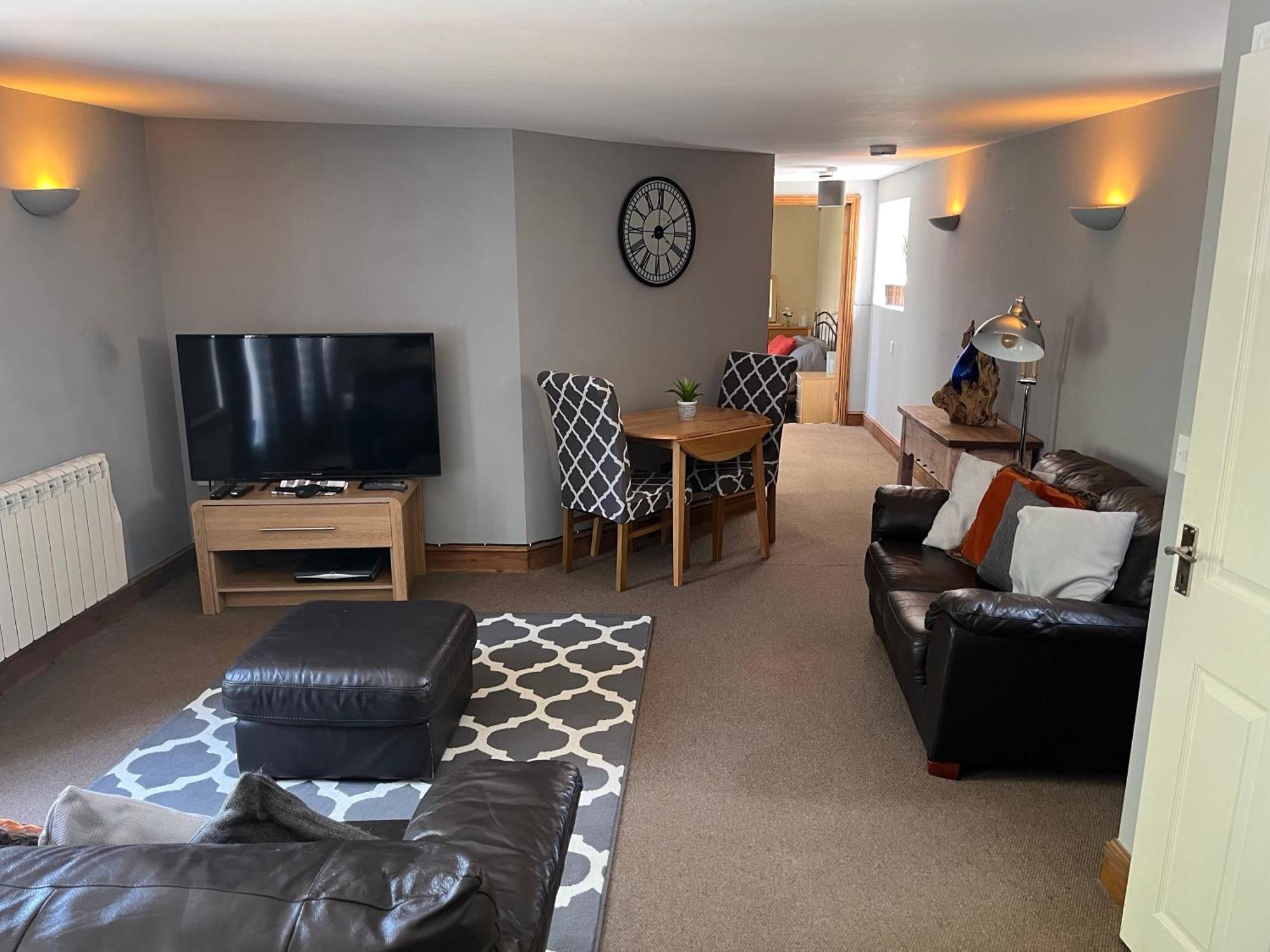 Large 2-Bed House Derbyshire Off Chatsworth Rd Chesterfield Exteriér fotografie