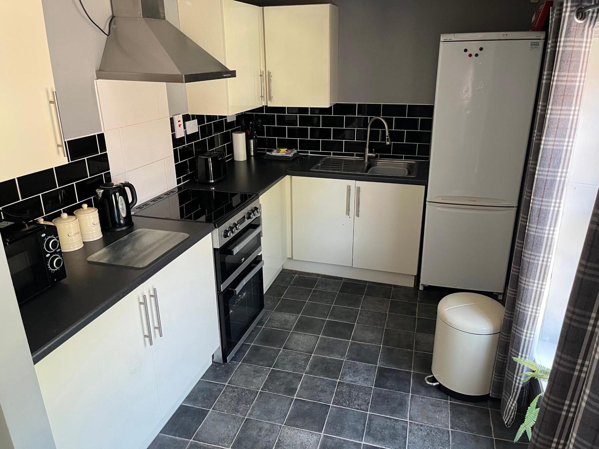 Large 2-Bed House Derbyshire Off Chatsworth Rd Chesterfield Exteriér fotografie
